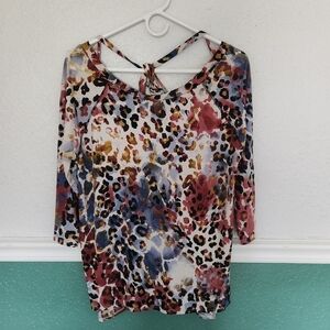WOMENS‎ animal print top size Medium